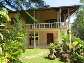 Hantana Forest Reserve Inn